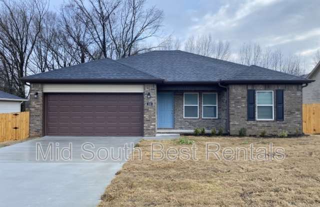 208 Meadows Dr photos photos