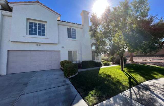 3 Bed Townhome For Rent in Henderson! - 2907 Apogee Lane, Henderson, NV 89074