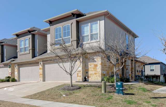 Adorable 3/2.5 home in Carrington Court Townhomes, move-in ready! photos photos