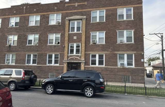 4054 W Dickens Avenue - 4054 West Dickens Avenue, Chicago, IL 60639