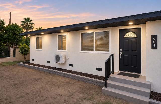1084 Circle City Dr Gallery 1