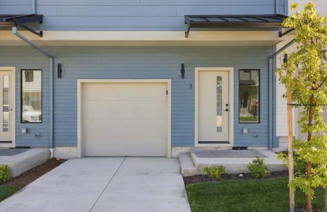 2028 Sunset Dr, Unit 3 Gallery 2
