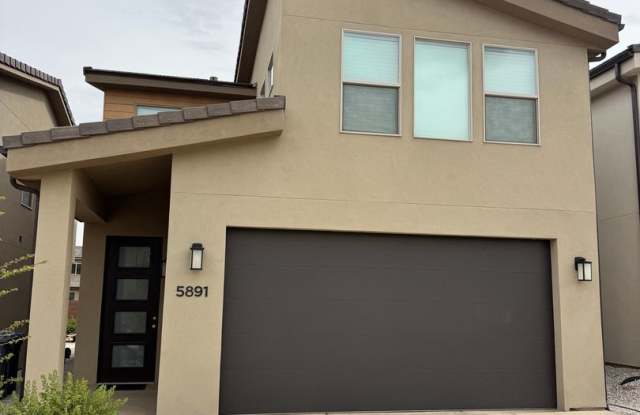 Beautiful 3 bed 2.5 bath Home! photos photos