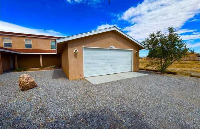 1731 Pershing Avenue photos photos
