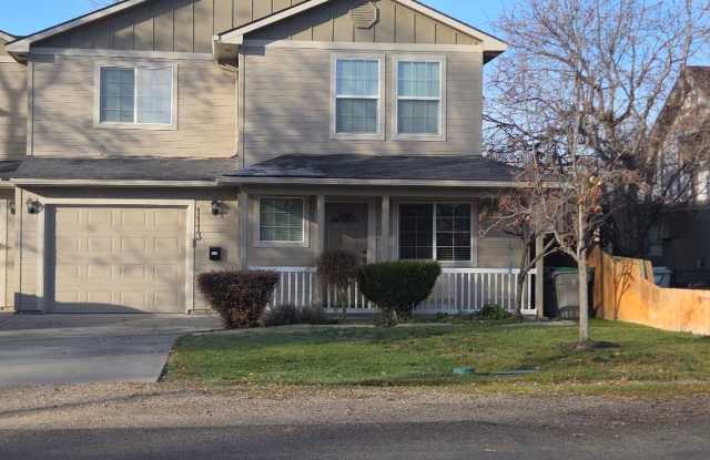 Cute Boise Townhome - 1113 South Phillippi Street, Boise, ID 83705