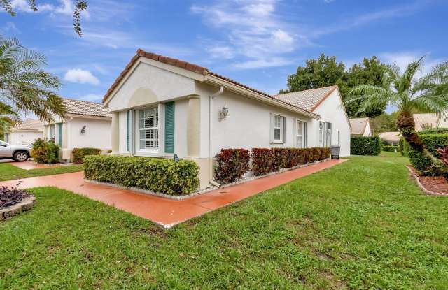 6129 HELICONIA Road Gallery 4