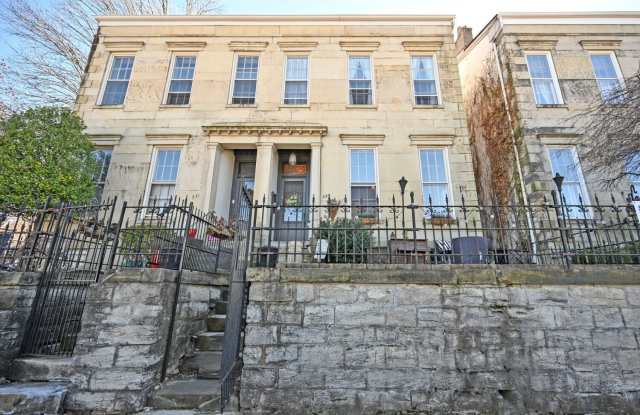 229 Riverside Drive unit: 1F photos photos