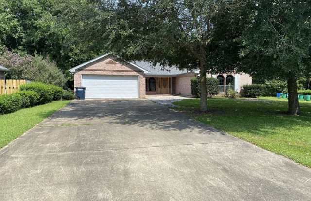 704 Hidden Oaks Dr photos photos