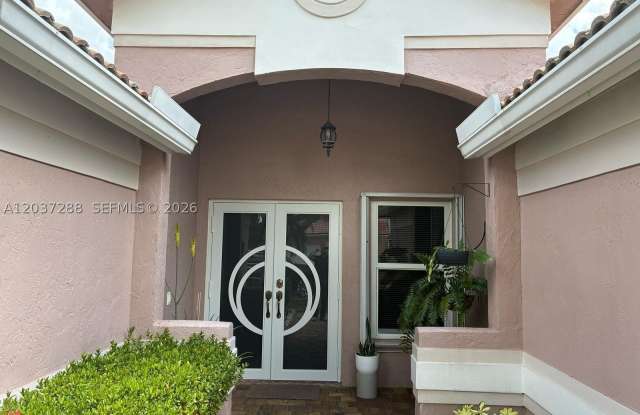 1412 NW 129th Terrace Gallery 2