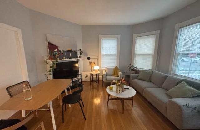 1531 Cambridge St photos photos