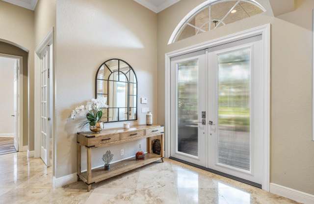 4675 Manderly Drive Gallery 3