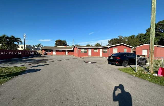 623 NW 9th Ave photos photos