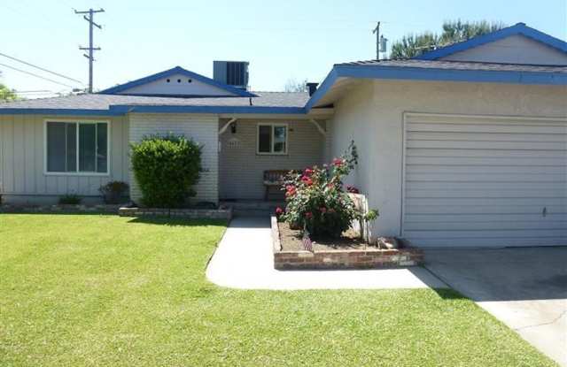 North Fresno 3/2 Gallery 3