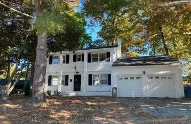 902 Lacon Drive - 902 Lacon Drive, Newport News, VA 23608
