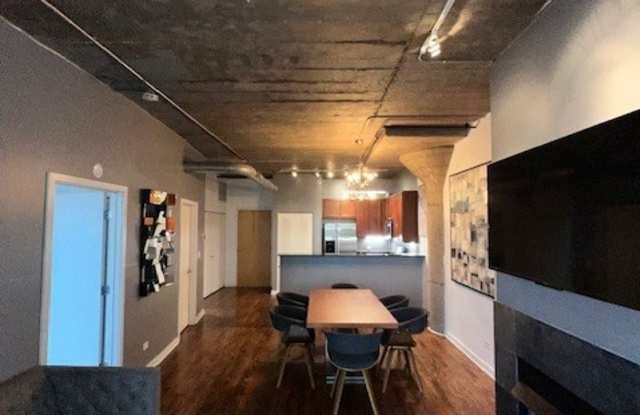1001 W 15th St photos photos