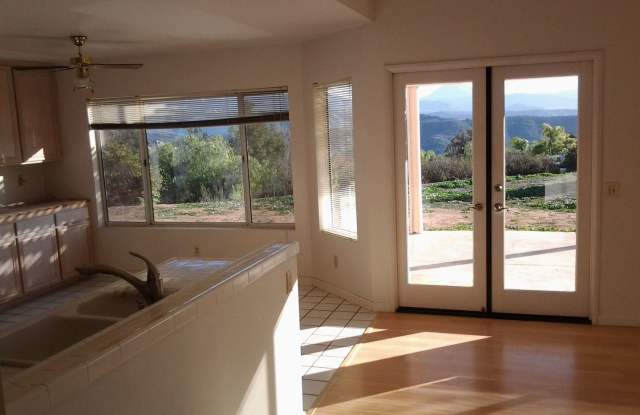 2589 Avenida Ocotillo Gallery 4