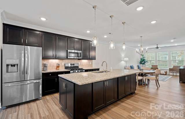 208 Waterlynn Ridge Road Gallery 1