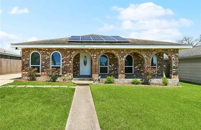 2244 HAMPTON Drive photos photos