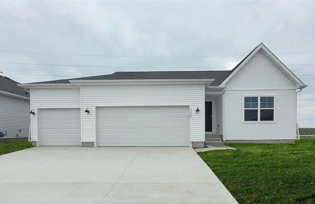 Welcome to 1407 NE Crossing Lane in Ankeny! photos photos