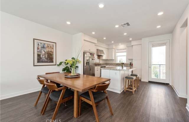 371 Bellver photos photos