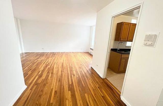 2170 University Avenue photos photos
