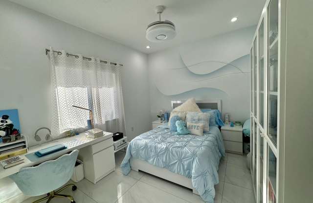 6741 Southwest 157th Court Gallery 2