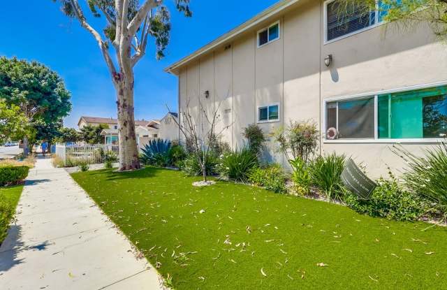 Classic 2‑Story Building in Park Mesa Heights! photos photos