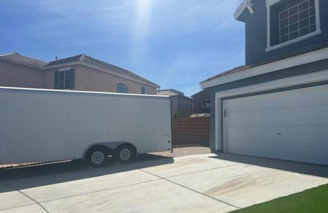 5541 Crestlock Drive Gallery 2