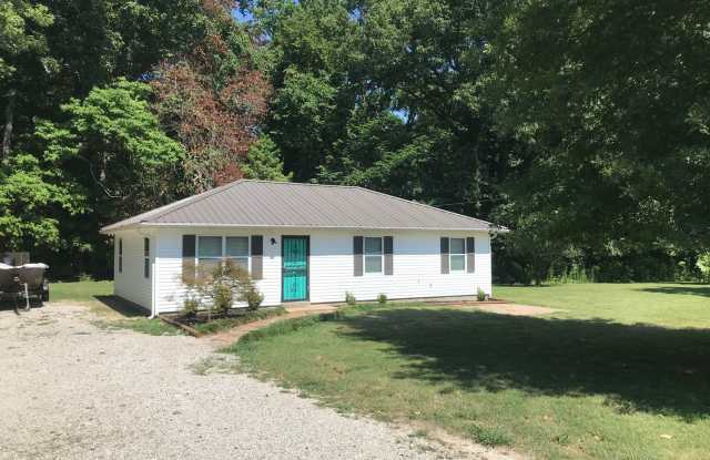 Completely Remodeled Home on a Dead End Road - 201 Craig Road, Tipton County, TN 38053