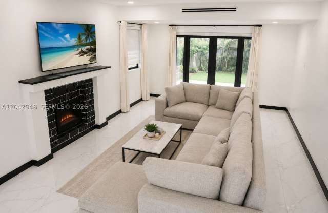 17790 SW 110th Ct Gallery 4