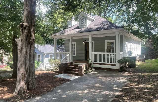994 Sims Street Gallery 1