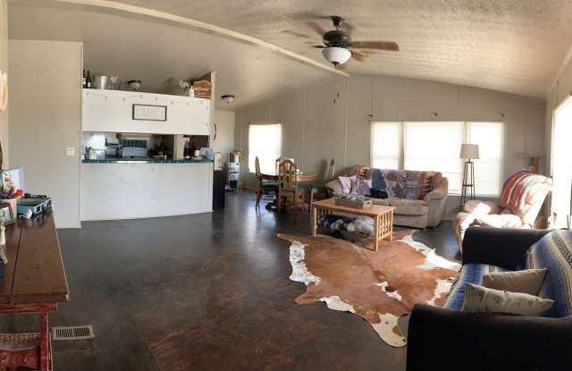 919 Chandry Circle Gallery 4