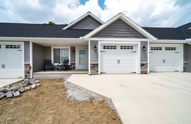 108 Eastown Drive photos photos