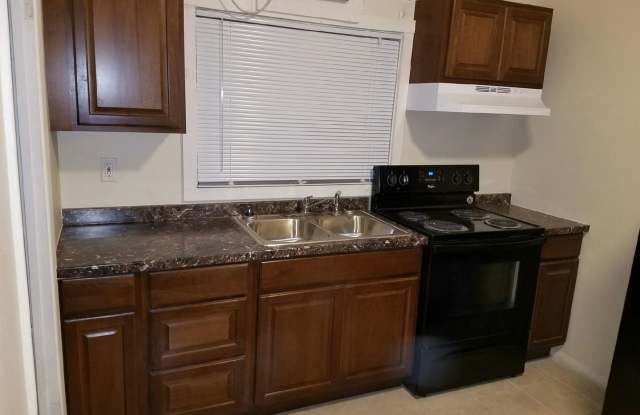 Cute East Mesa Apartment photos photos