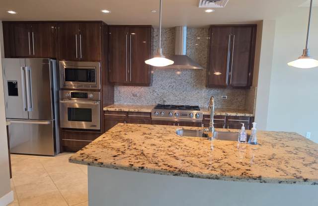 140 E RIO SALADO Parkway Gallery 2