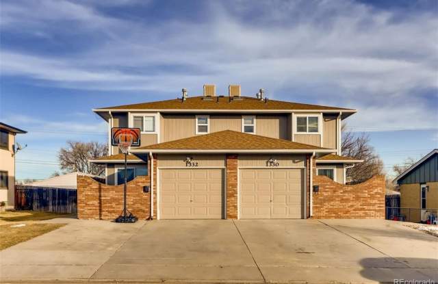 Beautiful 3-Level Duplex in Northern Longmont! photos photos