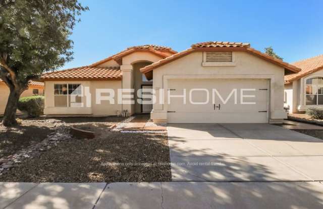 1683 West Boston Street photos photos