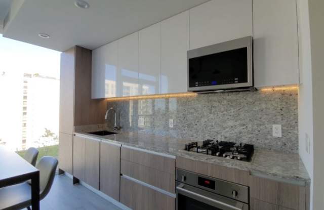 157 W Division St photos photos 157 W Division St photos photos