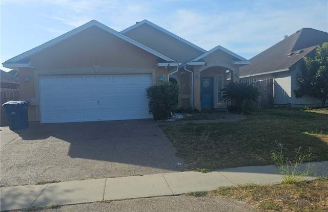 2517 Windrose Drive Gallery 1