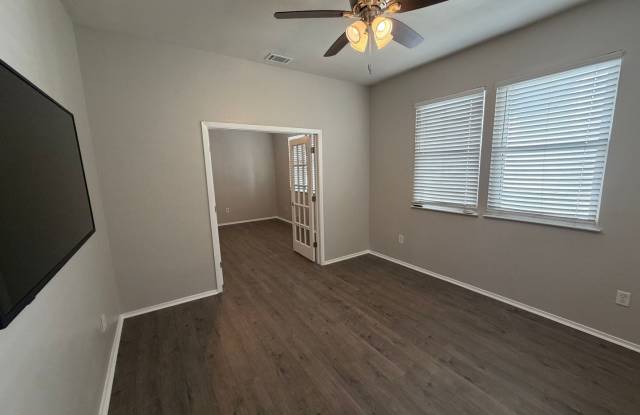 Check It Out! Gallery 3