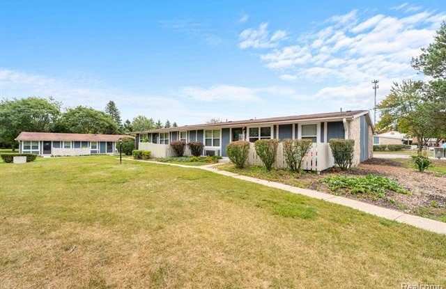 10 Roanoke Lane photos photos