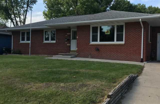 Cooper neighborhood 4 bedroom ranch $1750 photos photos