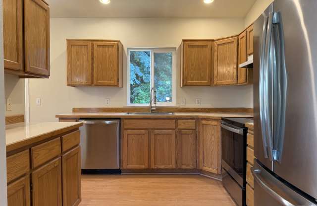 6350 24th Avenue Southwest Gallery 4