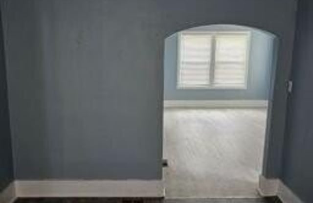 13641 La Salle Boulevard Gallery 2