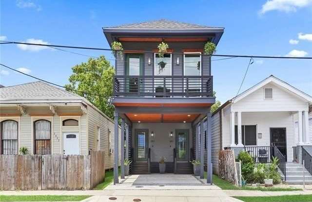 2819 DRYADES Street photos photos