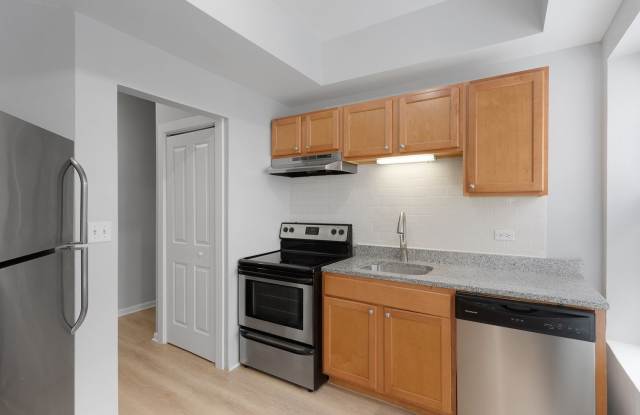 1460 W Fargo Ave photos photos