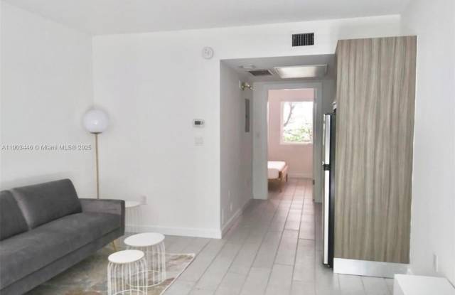 740 Meridian Ave - 740 Meridian Avenue, Miami Beach, FL 33139 740 Meridian Ave - 740 Meridian Avenue, Miami Beach, FL 33139