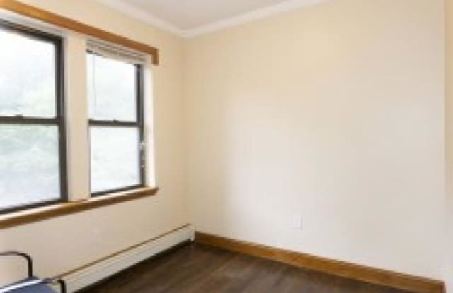 437 Walnut Gallery 4