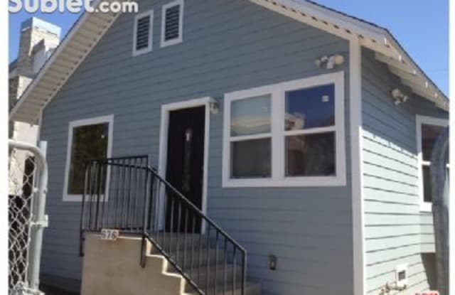 676 Broadway - 676 Broadway Street, Los Angeles, CA 90291