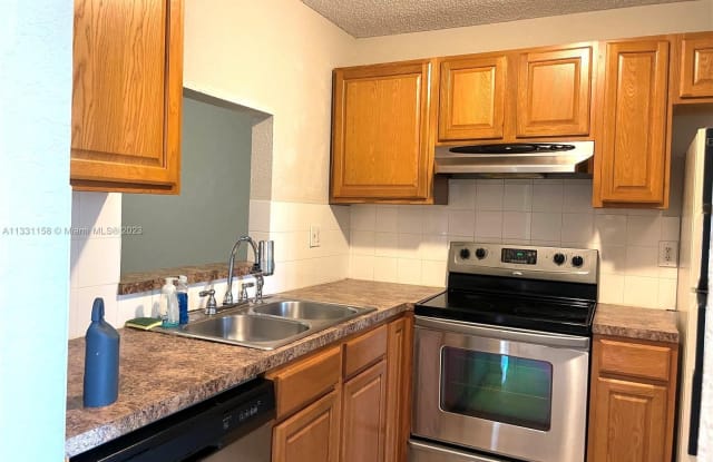 2510 Riverside Drive - 2510 Riverside Drive, Coral Springs, FL 33065